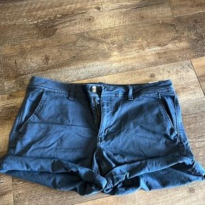 AE- super stretch midi shorts size 14